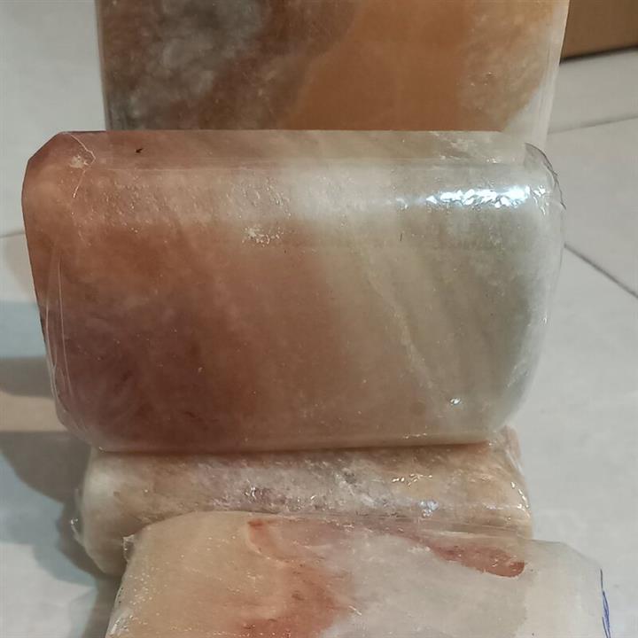 صابون سنگ نمک صورتی هیمالیا آیرودینامیکی  چند رنگ رگه دار